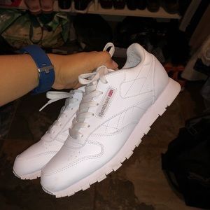 1Day Sale! REEBOK shoes